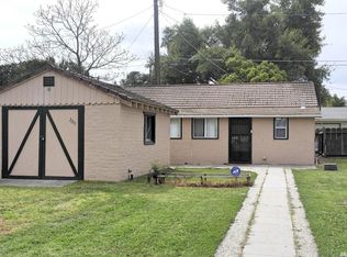 220 S 1st Ave, Oakdale, CA