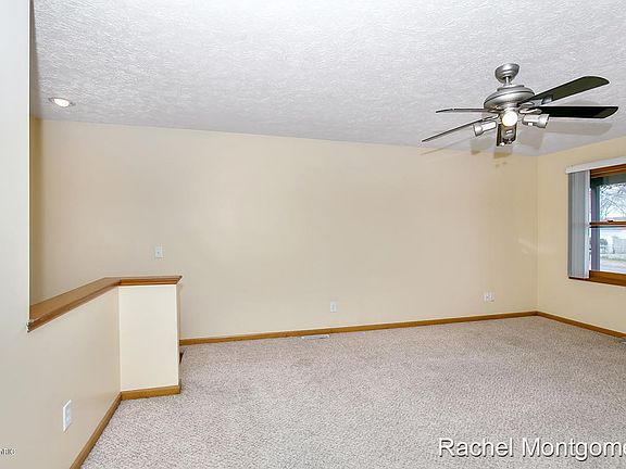 4th image of 152 Garland St SE