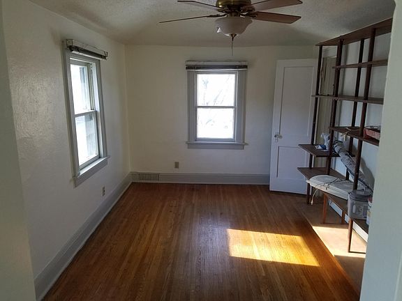 5th image of 1724 Malvern St #2