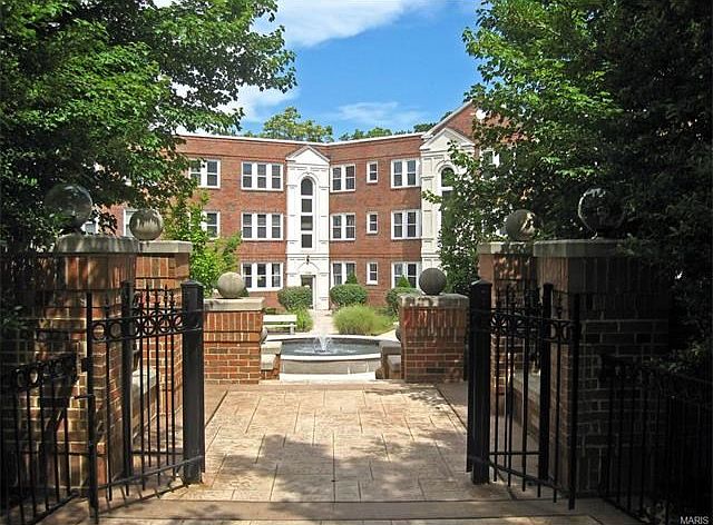 1st image of 7749 Kingsbury Blvd Unit 12