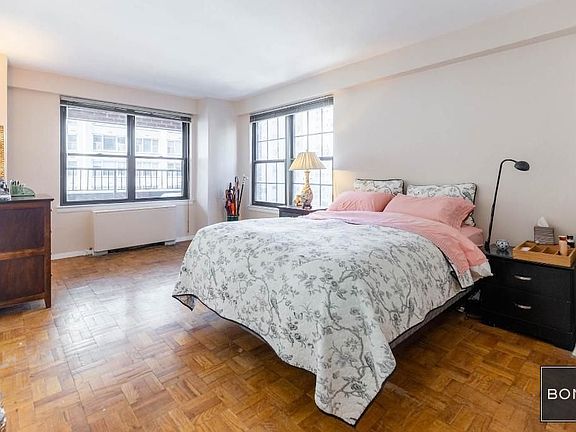 5th image of 1222 2nd Ave #9A