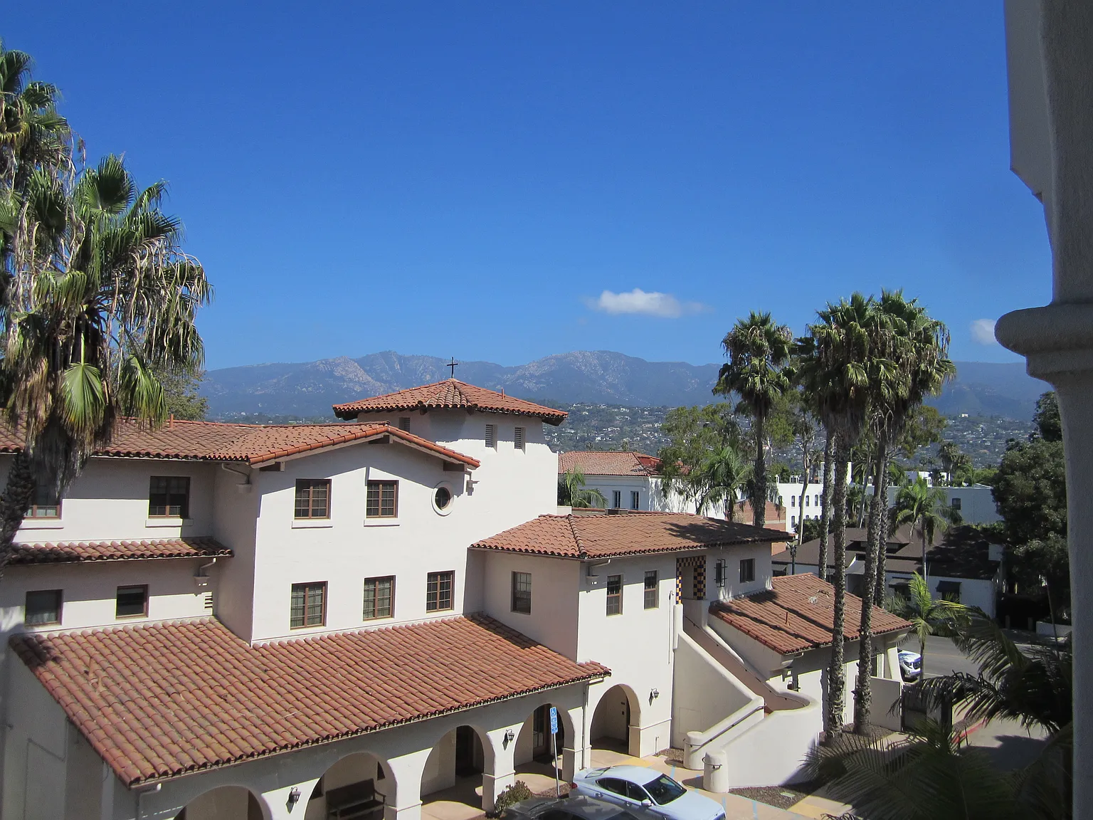 1 bed, 1.5 bath, 1370 sqft, $5,500 — Photo 1