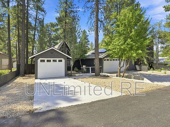 2nd image of 795 E Reindeer Dr