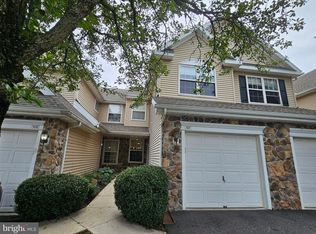 107 Country Ln, Morgantown, PA 19543