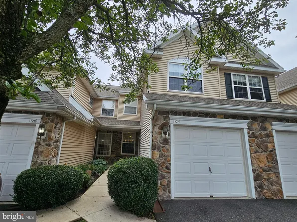 107 Country Ln, Morgantown, PA 19543