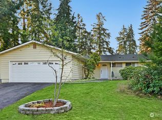 23724 49th Ave SE, Woodinville, WA 98072