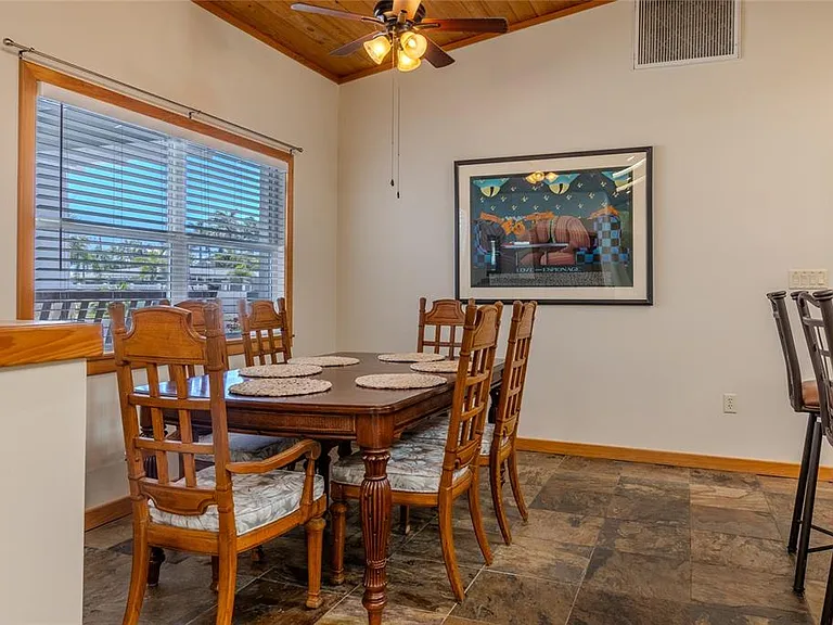 416 Sunset Dr — Photo 18