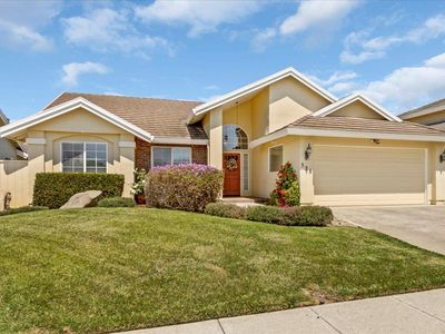 329 Westminster Dr, Salinas, CA, 93906