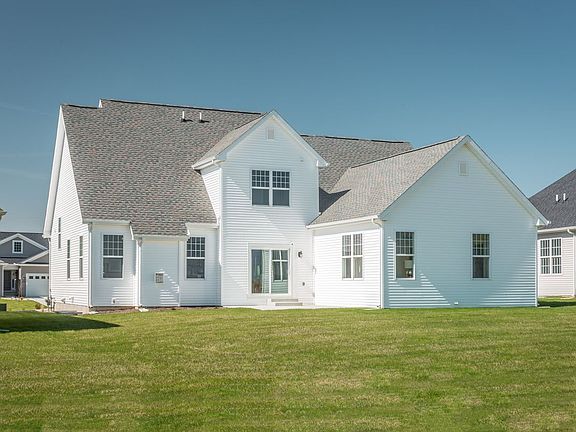 2nd image of 2310 Lovie Ln