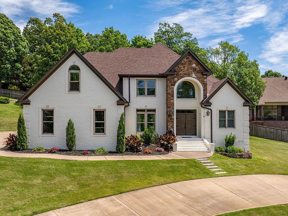 1st image of 9 Lamarche Ln