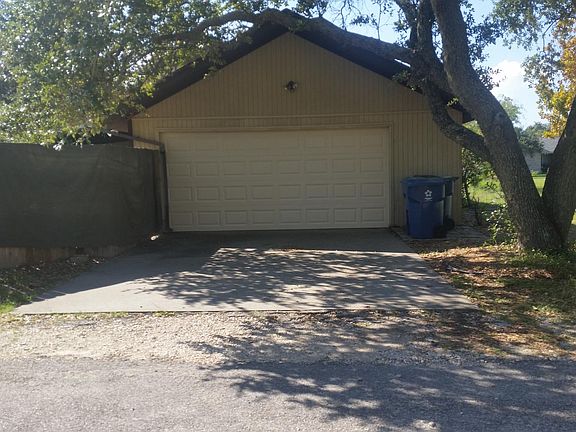 2nd image of 1210 E Tern Ln