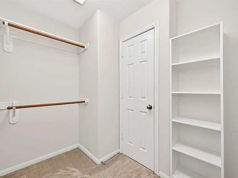 11 Nestlewood Pl — Photo 26