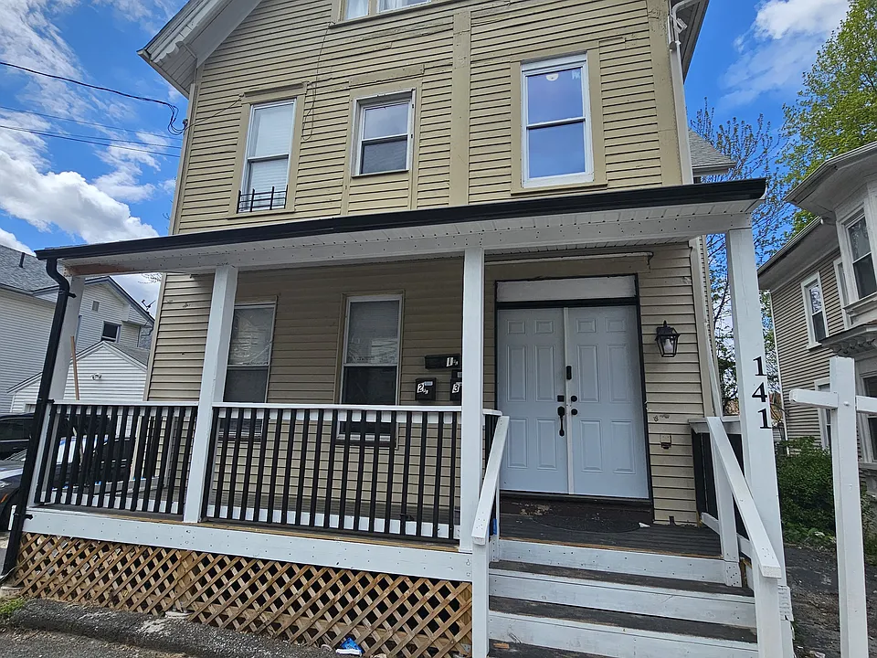141 Crown St #2