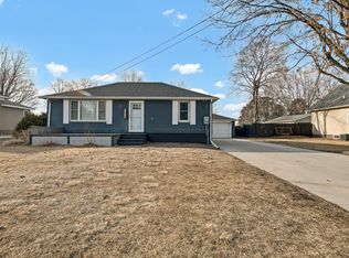 1014 W Lyon Ave, Lake City, MN 55041