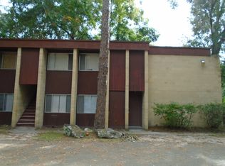 300 NW 20th Ave APT 1, Gainesville, FL 32609