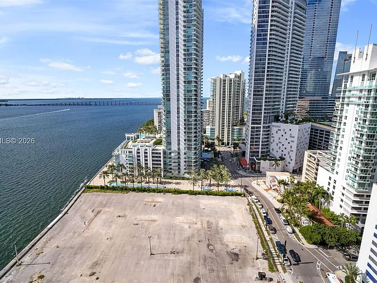 1155 Brickell Bay Dr #2203 — Photo 18
