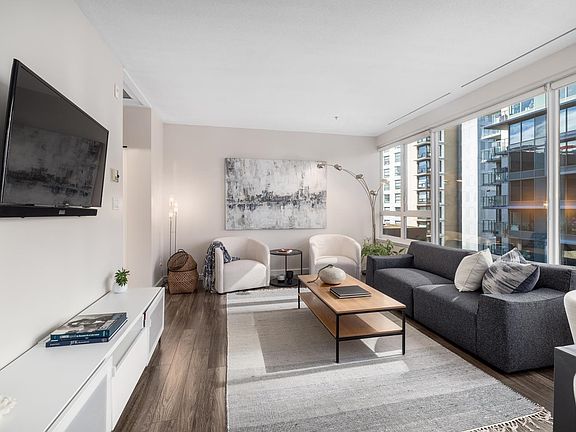 2nd image of 1177 Hornby St #714