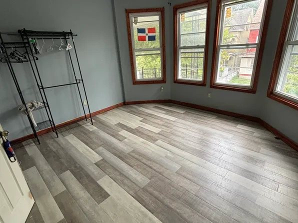 698 E 28th St #2, Paterson, NJ 07504