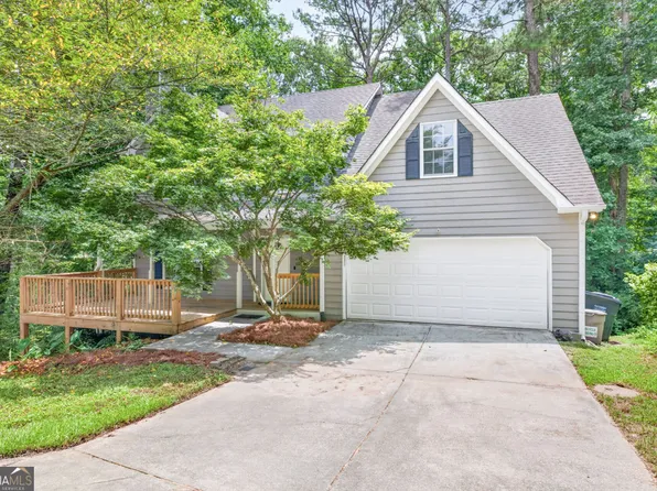 4791 Cedar Dr, Loganville, GA 30052