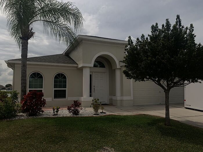 1st image of 7128 Humber Cir