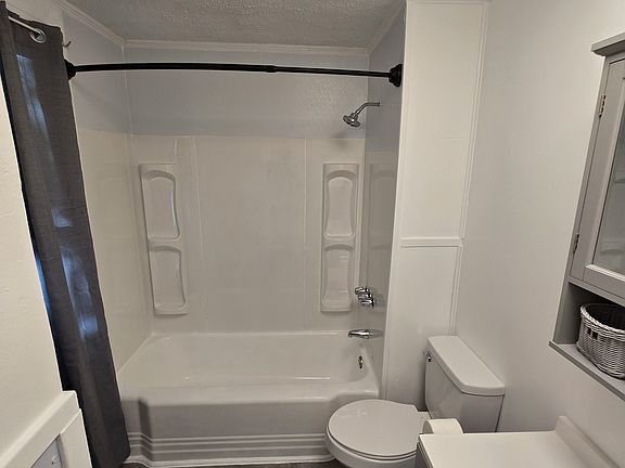 5th image of 115 Townsend Pl #1