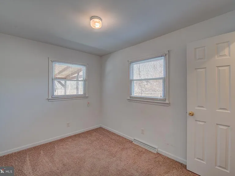 10605 Willetts Crossing Rd — Photo 11