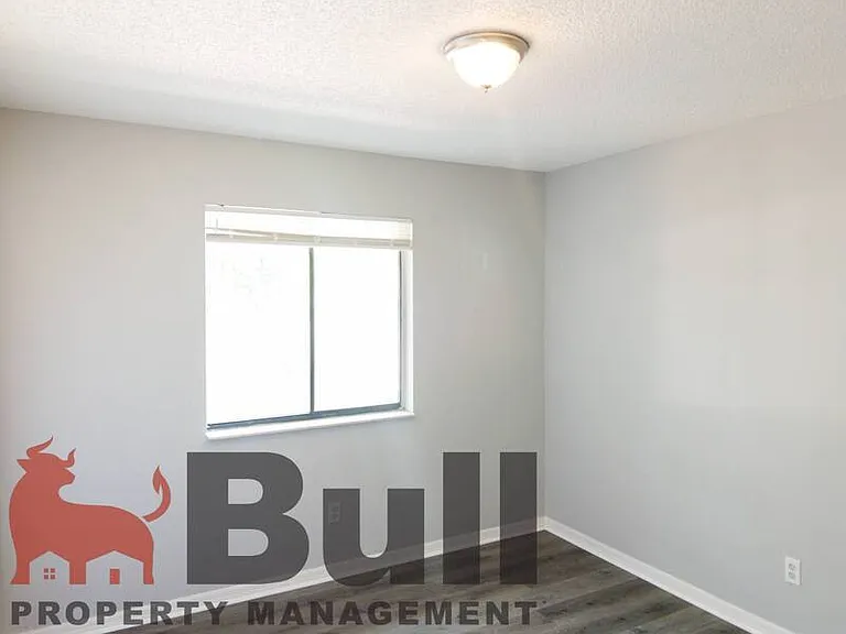 105 Jergo Rd — Photo 5
