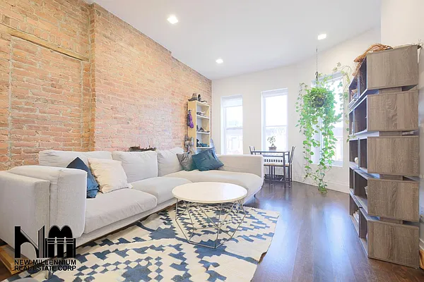 Rented by NMRE | media 23