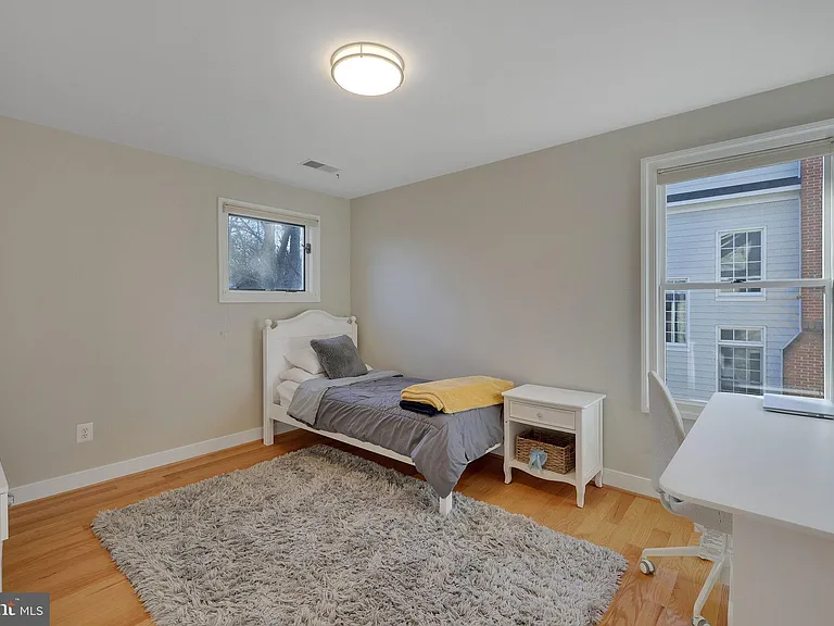 5922 Chesterbrook Rd — Photo 63