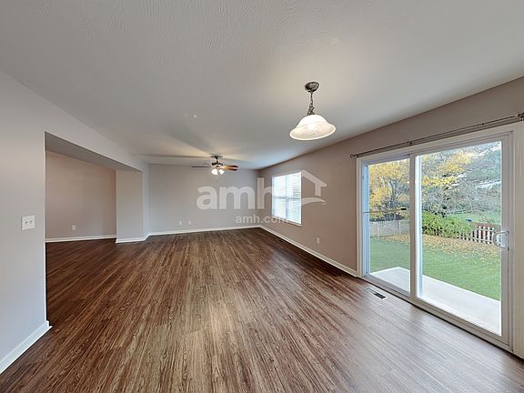 5th image of 5499 Lehman Meadows Dr