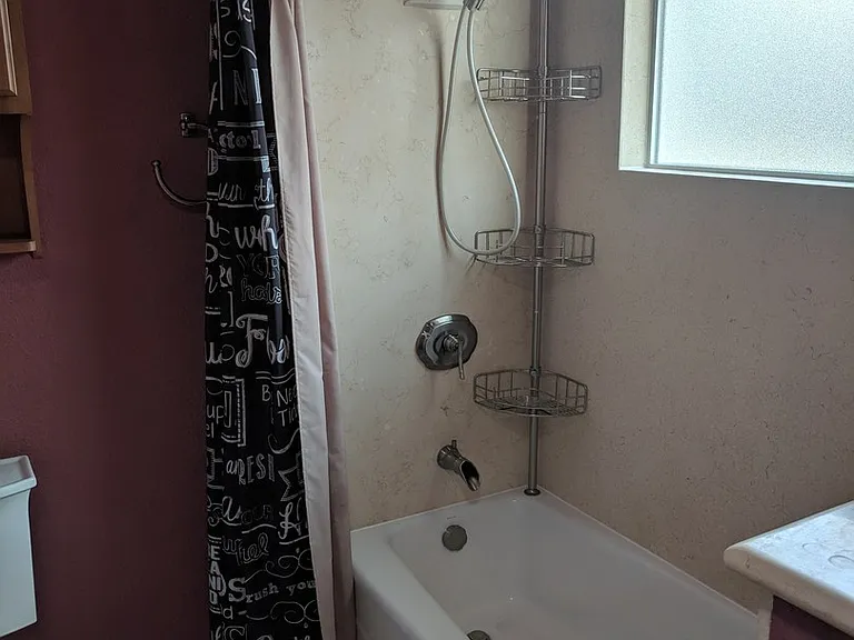 565 Smalley Ave — Photo 18