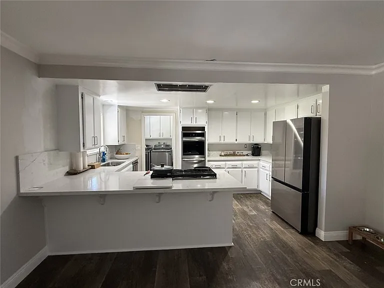 1530 Robin Way — Photo 23