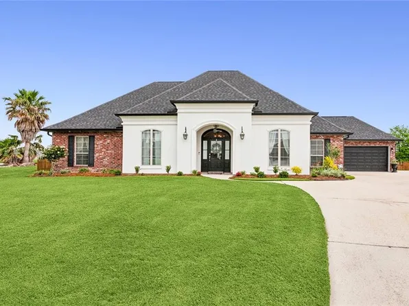 212 River Valley Ct, La Place, LA 70068