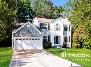 7019 Hunters Glen Dr, Charlotte, NC 28214