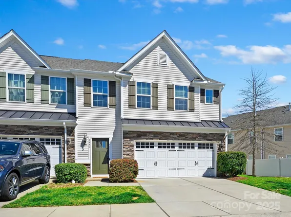 7441 White Elm Ln, Charlotte, NC 28273