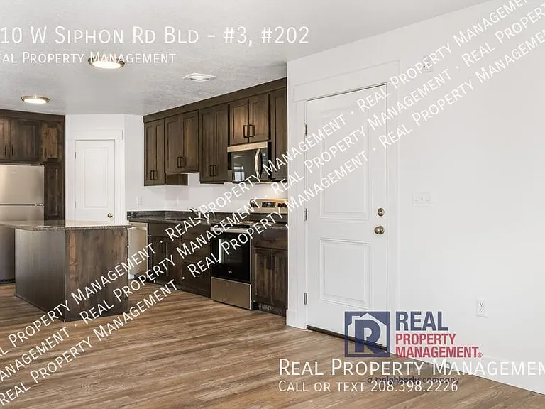 110 W Siphon Rd #BLD-202 — Photo 7