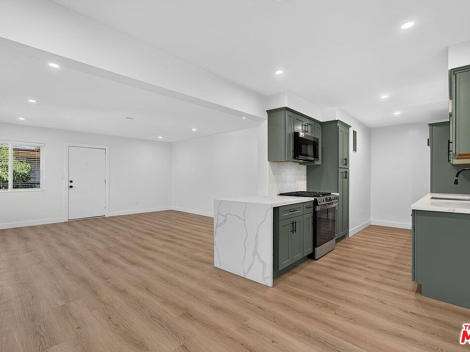 1st image of 12287 Osborne St APT 13