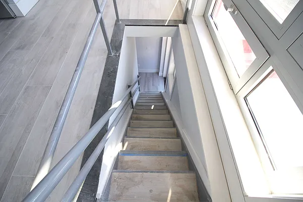 Rented by Nooklyn NYC LLC | media 17