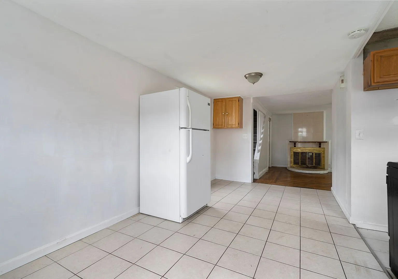 2 Months Free | Luxury 4BR Home with Parking at 12 Kensington Street — Photo 1