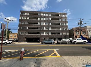 364 Palisade Ave APT 5B, Cliffside Park, NJ 07010