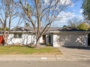 6439 Rolling Way, Carmichael, CA 95608