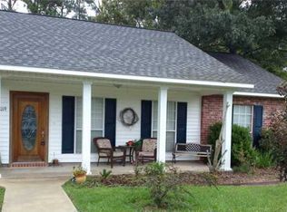 1019 Dove Dr, Ville Platte, LA 70586