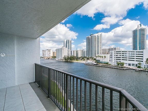 400 Leslie Dr Hallandale Fl 33009 Apartments For Rent Zillow