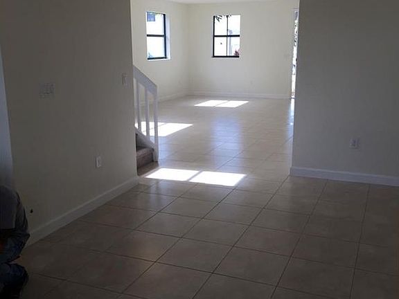 5th image of 9823 W 34th Ln