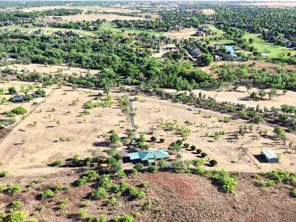 5920 Hester Dr, Amarillo, TX 79124