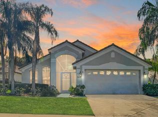 562 SW Saint Martins Cove, Port Saint Lucie, FL 34986