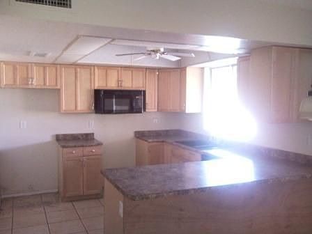 5th image of 4150 W Woodridge Dr