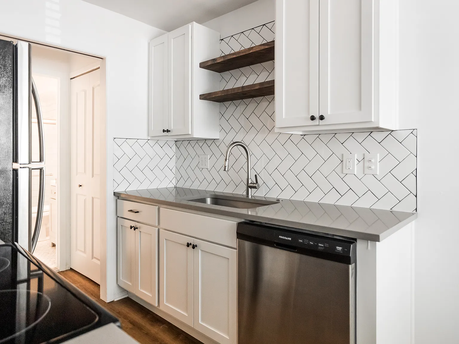 1 bed, 630 sqft, $1,425 — Photo 4