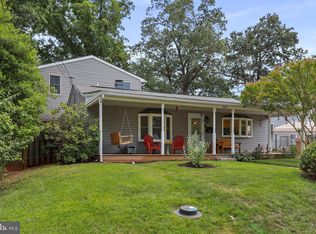 141 Colburn Dr, Manassas Park, VA 20111
