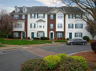 9873 Treeside Ln #8C, Matthews, NC 28105